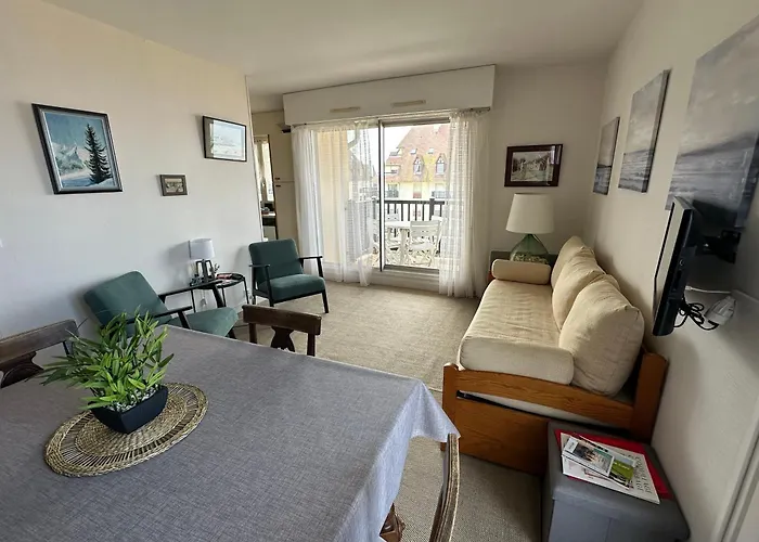 Les Marines-vue & Apartamento Cabourg