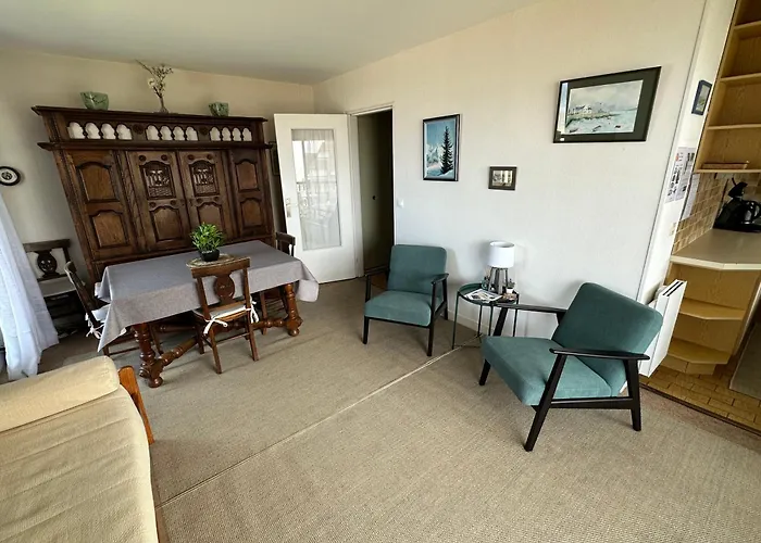 Les Marines-vue & * Cabourg